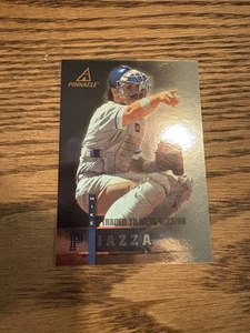 1998 Pinnacle base Mike Piazza #33 LOS ANGELES Dodgers New York Mets 1.00 Shipp - Picture 1 of 2