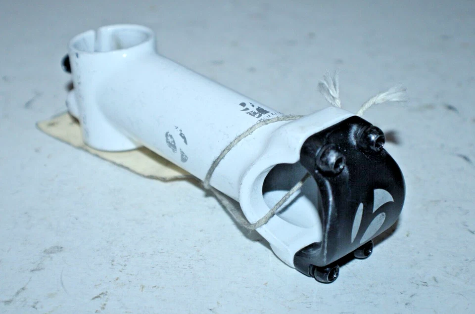 Bontrager RL Stem 1 1/8" Threadless 110mm 7º Rise Stem 31.8mm White Fast Shipper - Image 1 of 4