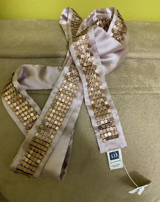 全新带标签 Gap Fabric 铆钉珠宝装饰腰带围巾 全新带标签  — 第 1/4 张图片