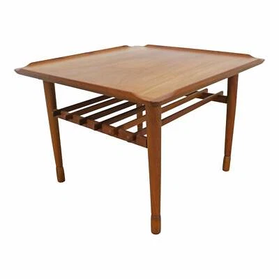 Датский современный квадратный столик середины века в стиле Поула Йенсена Селига - Изображение 1 из 4