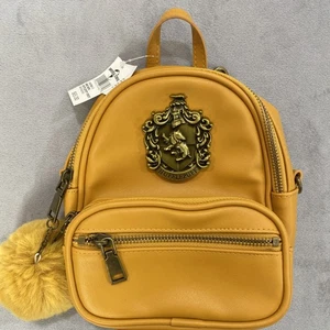 Harry Potter Hufflepuff Crest Yellow Faux Leather Mini BackPack NEW - Picture 1 of 15