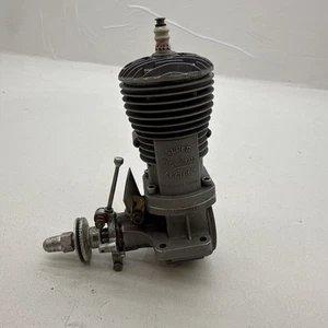 Vintage Super Cyclone Model 60 Gas Model Airplane Engine Amazing Shape M2 - Picture 1 of 7