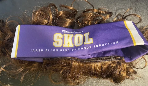 Jared Allen Mullet Headband, Ring Of Honor Induction Giveaway, New, MN Vikings Cover
