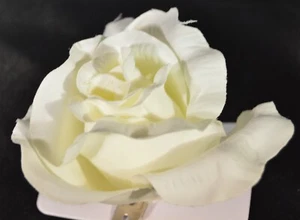 NUEVO 9cm Tela Color Crema Flor Horquilla Horquilla Clip Moda Mujer San Valentín - Imagen 1 de 2