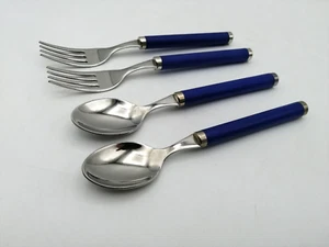 Villeroy & Boch Play! Juego de tenedores y cucharas pequeñas azules mango de plástico de acero inoxidable - Imagen 1 de 5