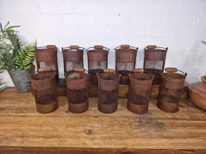 Set 2 Vintage Rustic Metal Mesh Basket Pot Utensil Pen Candle Holder Lantern - Picture 1 of 10