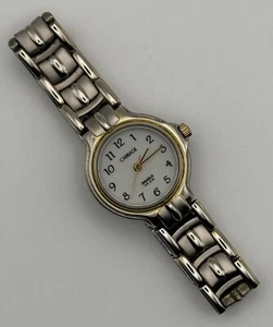 2008 Carriage By Timex - Quartz Watch - Gold and Silver Two Tone - Womens - 30M - Picture 1 of 8