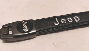 Anillo de llavero de cuero genuino Jeep con tapones de neumáticos accesorios (negro)  - Imagen 1 de 4