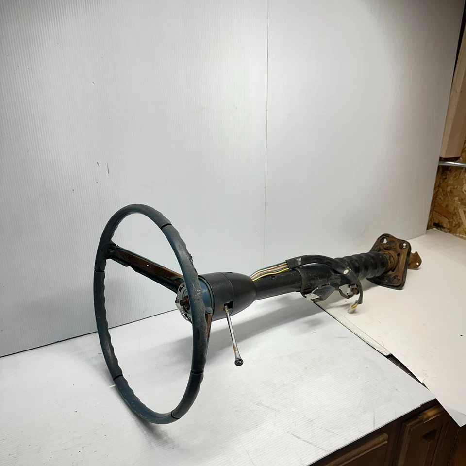 1969 Ford Mustang Steering Column Mercury Cougar Floor Shift Non Tilt Foto 1 de 4