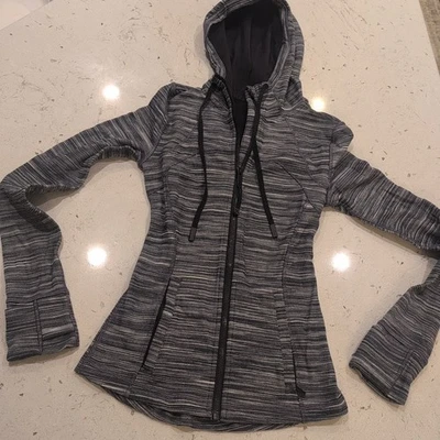 Lululemon Hooded Define Jacket Womens 2 Zip Up Thumbholes Heathered Gray  - Image 1 of 4