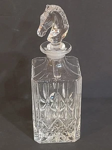 Decanter vintage cristallo taglio diamantato con base quadrata tappo testa di cavallo 11"x4" - Foto 1 di 10