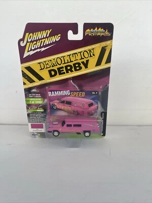 Street Freaks Johnny Lightning Ver A No.4 Custom Haulin' Hearse Strawberry Pink - Image 1 of 2
