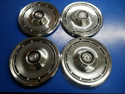 *Juego de 4* Tapacubos de rueda Dodge Aspen 1975-1976 vintage de 14" usados. #387 Foto 1 de 4