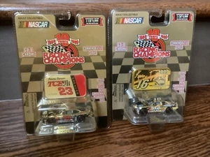Coches Racing Champions NASCAR 10º Año Oro Cromo Edición Aniversario #23 y #16 - Imagen 1 de 14