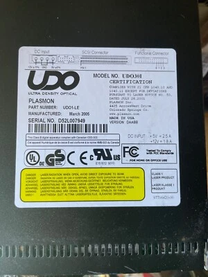 PLASMON UDO30I 30GB INTERNAL SCSI OPTICAL DRIVE - Image 1 of 2