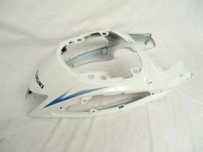 Carenado de capó de asiento cubierta marco central Suzuki GSX1300R Hayabusa '08-'16 Foto 1 de 4