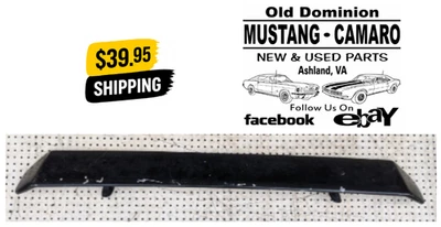 1971-1973 Ford Mustang Rear Spoiler Foto 1 de 4