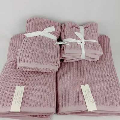 Toallas lisas a rayas acanaladas púrpura lila Rachel Zoe 2 baños y 2 lavados a mano y 4 Foto 1 de 4