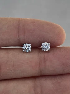 Platinum 1ct Diamond Stud Earrings 5mm Lab Grown 4 Claw VS1/F Hallmarked 950 - Picture 1 of 12