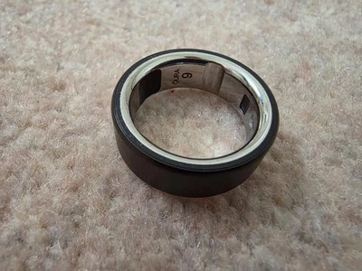 Oura Ring Gen 4 Stealth Size 9 (includes box and charger) - Image 1 of 2