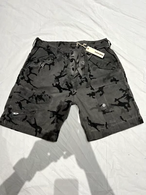 NWT $230 diesel mens camouflage Shorts size W31 grey - Image 1 of 4