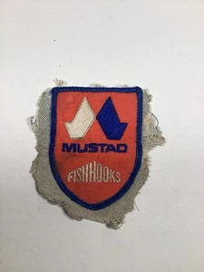 Vintage Mustad Fish Hooks Embroidered Fishing Patch Company Logo - Picture 1 of 2