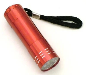 9 LED Taschenlampe - rotes Aluminiumgehäuse - Taschenformat - 3-1/4" lang - Camping - (B128 - Bild 1 von 1