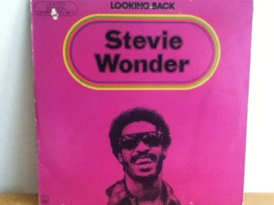 STEVIE  WONDER         LP           LOOKING    BACK  - Image 1 of 4
