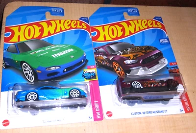 Lot of 2 Hot Wheels NEW 18 Ford Mustang spoiler alert & 95 Mazda RX blue purple - Image 1 of 4