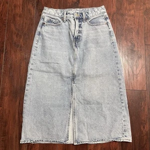Old Navy Denim Jean Midi Skirt Size 6 Blue Light Wash Front Slit High Rise - Picture 1 of 8