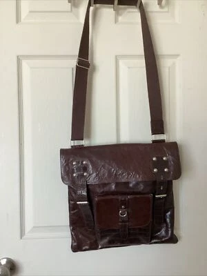 Bandolera mensajera de cuero claudia firenze Foto 1 de 4