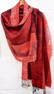 Striking Red Paisley Design - Luxurious Cotton & Silk Blend - Woven Shawl/Wrap - Picture 1 of 12