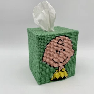 Plastic Canvas Green Charlie Brown Tissue Box Cover Peanuts Character Portrait - Picture 1 of 9