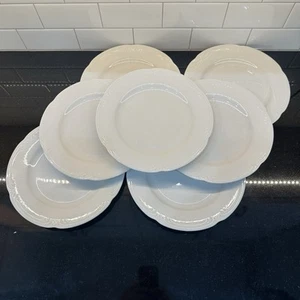 Set of 7 Pfaltzgraff FILIGREE Scallop Dinner Plates 10 3/8" Scrolls on White - Picture 1 of 10