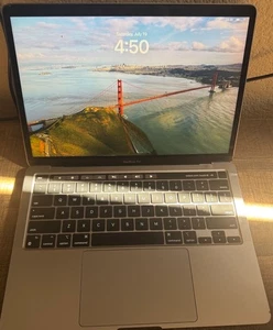 Apple 13 cali 2022 MacBook Pro Apple M2 256GB SSD 8GB RAM 10C GPU - Zdjęcie 1 z 14