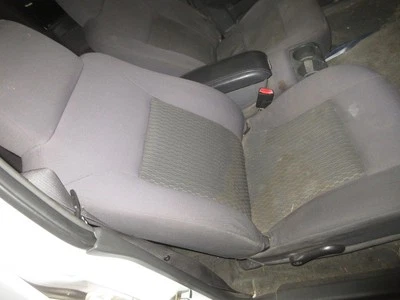 Used Air Cleaner Assembly fits: 2006 Chevrolet Colorado  Grade A Foto 1 de 4