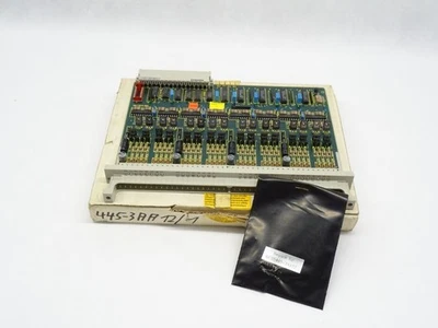 Siemens 6ES5445-3AA12 digitales Ausgabemodul 6ES5 445-3AA12 NEU-OVP - Bild 1 von 4