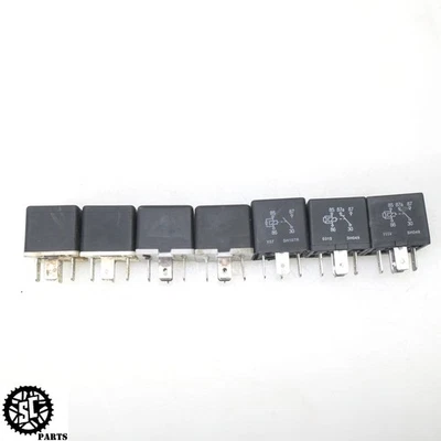 2003 2004 TRIUMPH DAYTONA 600 HELLA RELAY SET - Image 1 of 3