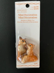 ASHLAND FALL THANKSGIVING MINIATURES ~ MOTHER & BABY FOX ~ NEW IN PKG 2025 - Picture 1 of 4