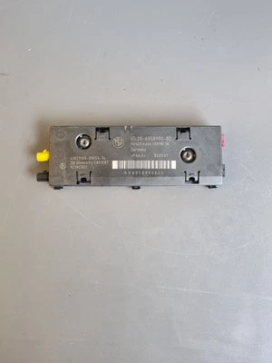 BMW Serie 1 E81, E87 / Amplificateur d'antenne / 65.20-6958900-02 - Immagine 1 di 4