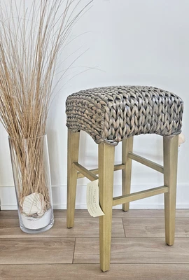 Nuevo POTTERY BARN Taburetes de mostrador de pastos marinos Seadrift Coastal Nuevo en caja Juego de 4  Foto 1 de 4