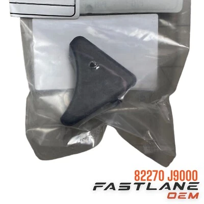 2018-2023 HYUNDAI KONA FRONT LEFT DOOR FRAME INNER COVER NEW OEM 82270 J9000 - Image 1 of 4