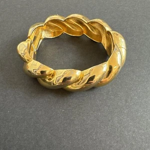 Vintage 1980s Heavy Goldtone Rope Style Clamp Bangle / Bracelet - Picture 1 of 8