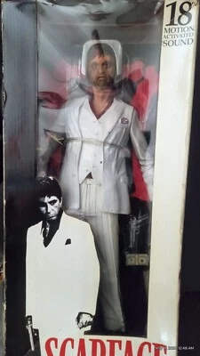 Tony Montana de 18 pulgadas todavía en la caja gran pieza de coleccionista Foto 1 de 4