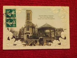 CPA 86 CHATELLERAULT - Place de la République - Eglise Saint-Jean - Imagen 1 de 2