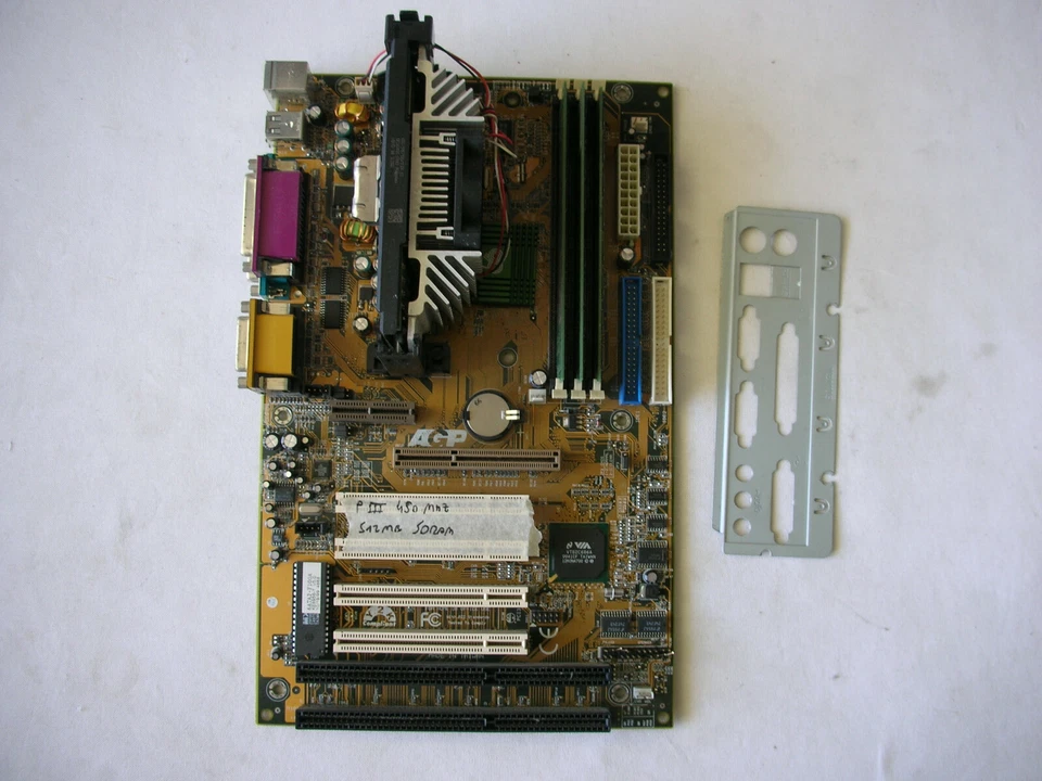 Chaintech M101+ Piii 450mhz+ 512mb Sdram + Cooler Slot 1 - Image 1 of 1