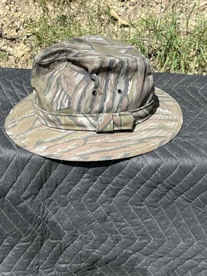 Vintage Realtree Camo Medium Hunting Turkey Hat Travel Spring Game Made In USA  - Image 1 of 4