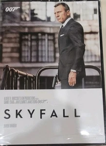 Skyfall (DVD, 2013) Widescreen Edition James Bond as Daniel Craig 007 NEW Sealed - Picture 1 of 2