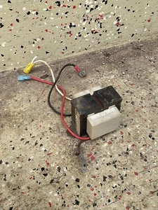 Transformador de horno eléctrico Basler BE121630GAB 120v 50/60HZ 24V 30VA - Imagen 1 de 3