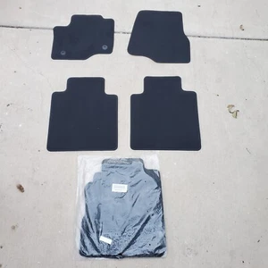 Brand New OEM Ford Super Duty Floor Mats | F-250 F-350 F-450 F-550 2017-2022  - Picture 1 of 8